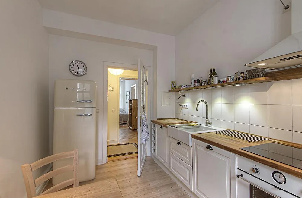 Rheinsbergerstr. 78 Nr. 2 Hotel Berlino Appartamento